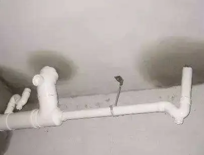 肃南卫生间测漏水的几种情景